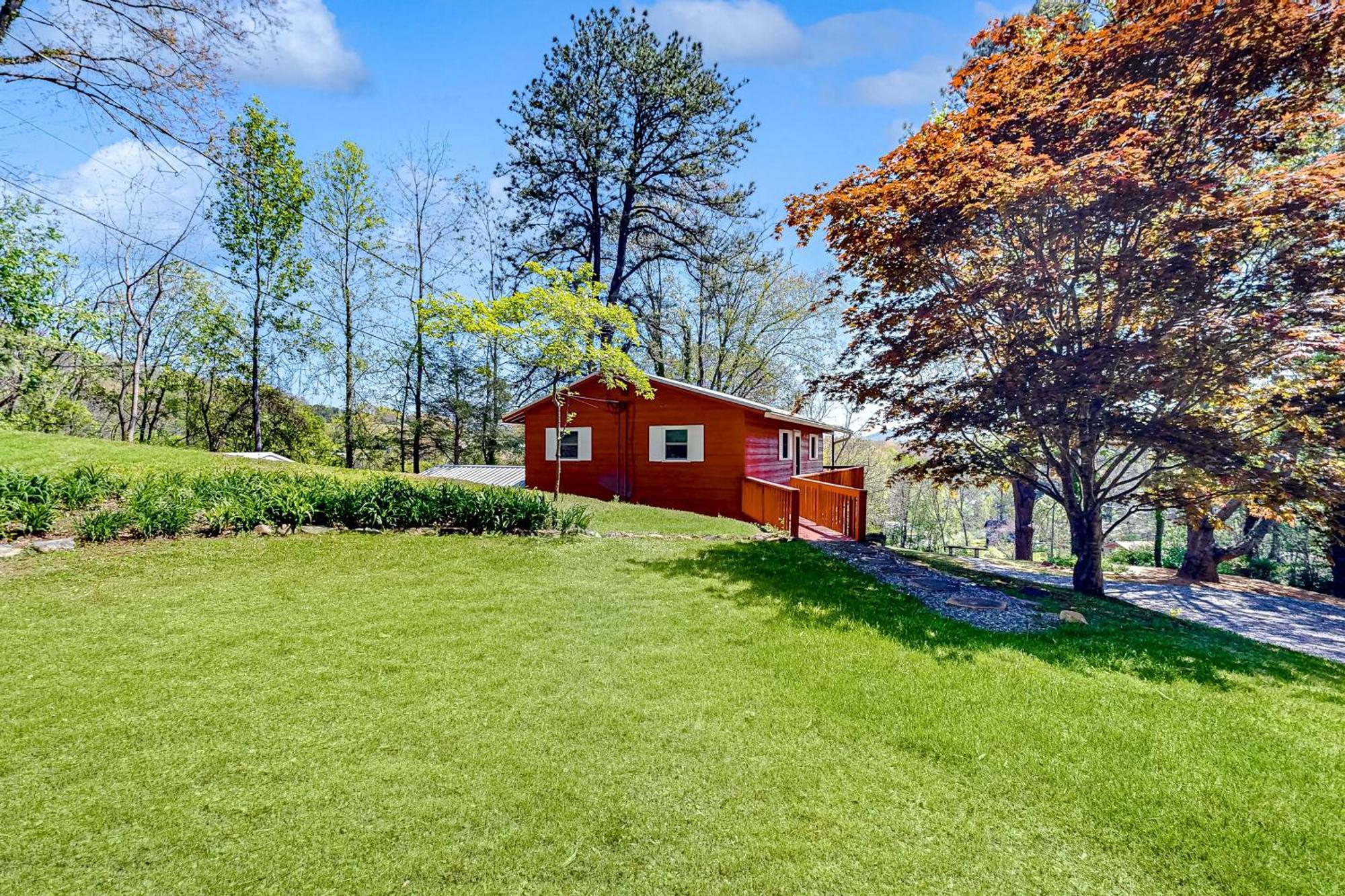 Little Red Cabin Waynesville Exterior foto